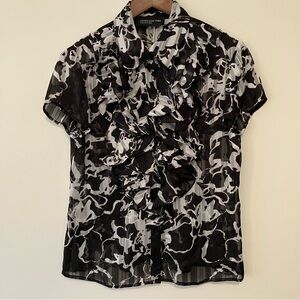 Jones New York Sheer Ruffle Front Black White Short Sleeve Blouse Sz. 8 Preppy